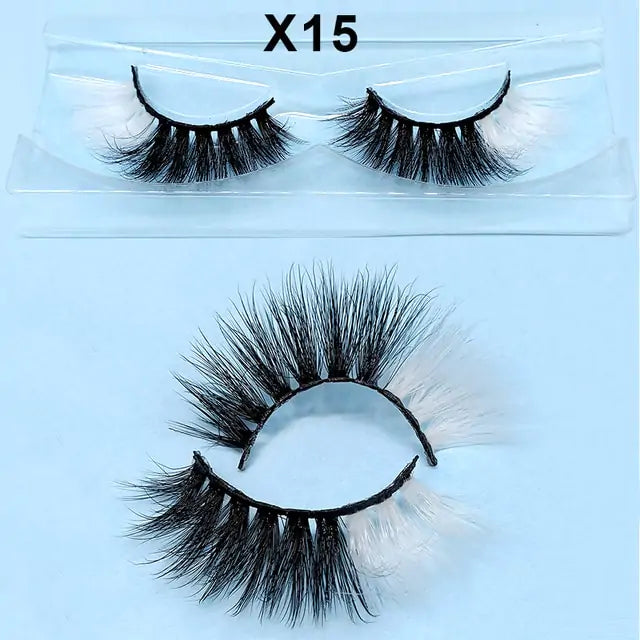 Two Color Mixed Eyelashes - Organic Oasis Beauty